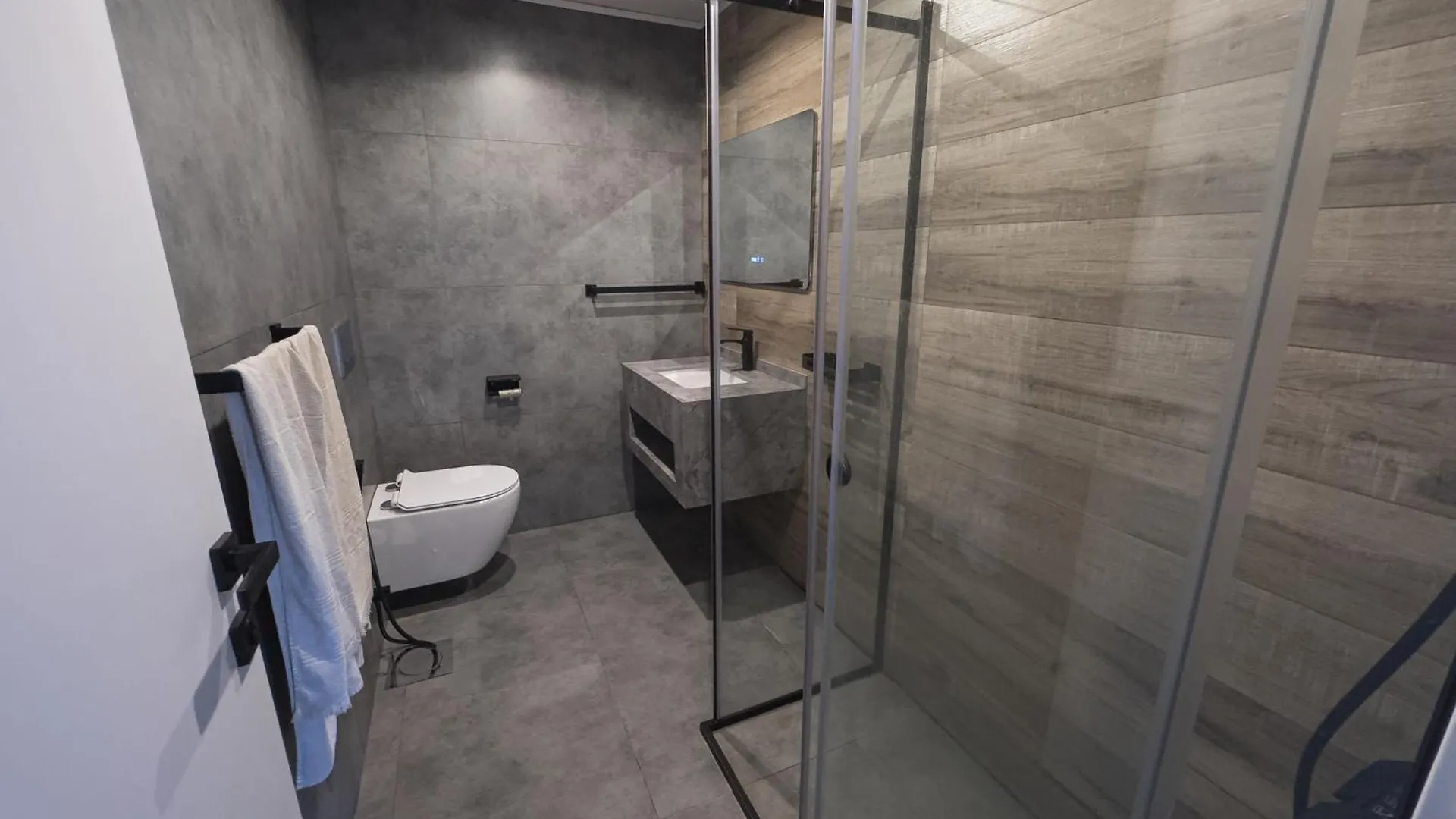 Stonetree - Stylish Stay In Murjan 1 Near Jbr Beach Dubai 0*,